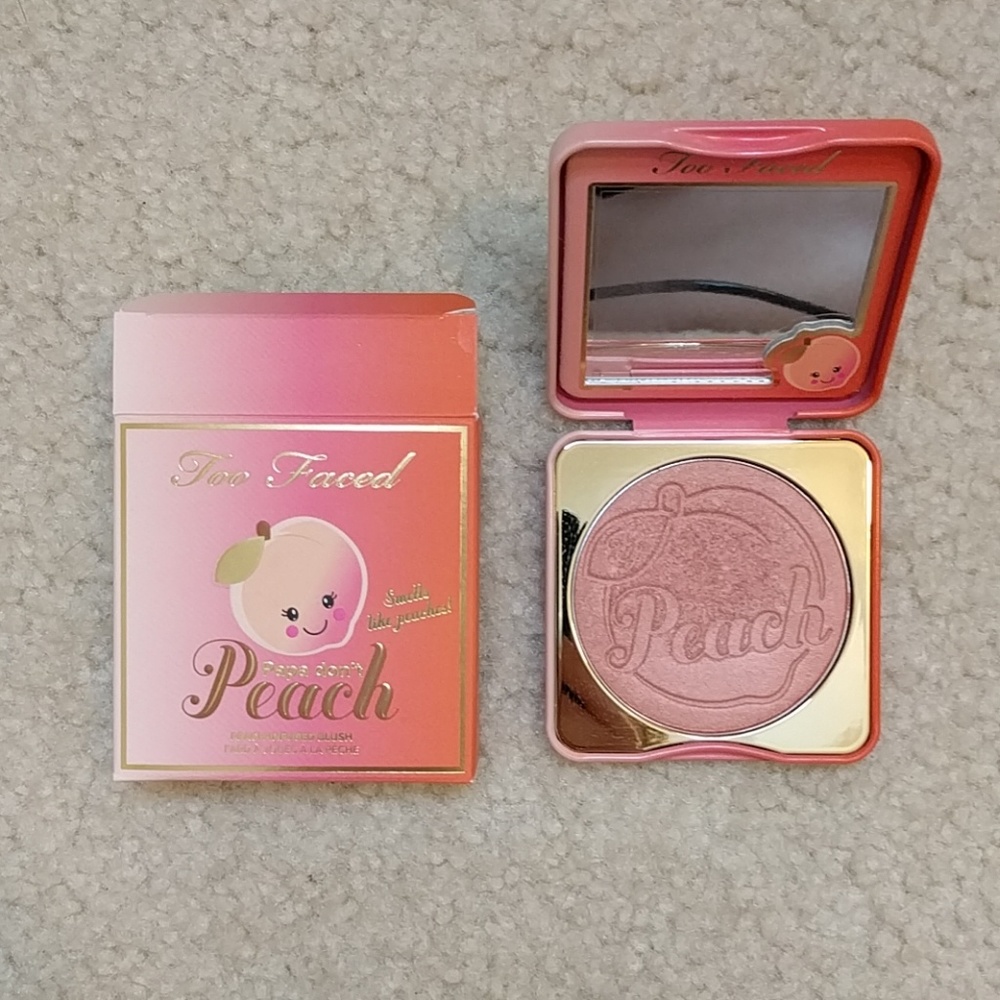 Too Faced Papa Don't Peach Blush